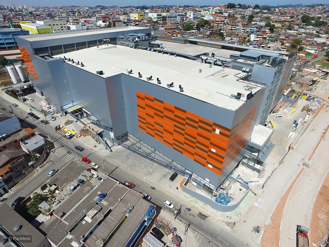 PLAZA SHOPPING CARAPICUIBA - Jayme Lago Mestieri
